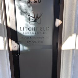 Litchfield Endodontics - Front doors w/ information.