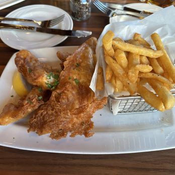 Horizons Restaurant & Lounge - American Near Me - Geneva, Ohio
