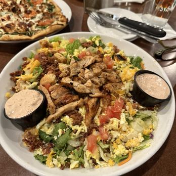 Ruckerjohns A Restaurant & More - Bbq Chicken Salad - American Near Me - Wilmington, North Carolina Ruckerjohns A Restaurant & More - Bbq Chicken Salad - American Near Me - Wilmington, North Carolina