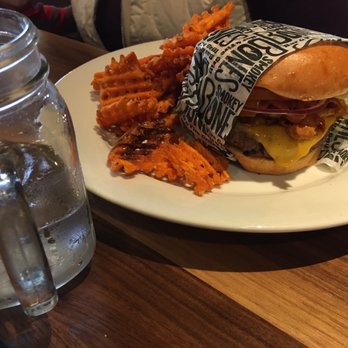 Smokey Bones  - Barbeque Near Me - Springfield, Illinois