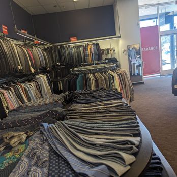 Men's Wearhouse - Men's Clothing Near Me - Colma, California