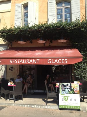 Restaurant Arles - Le Comptoir du Calendal - La Table du Calendal - Garden Café by null