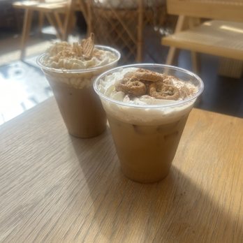 Jaffa Coffee Roasters - Mumkin Spice Latte and Salted Caramel by the Sea - Coffee & Tea Near Me - Berkeley, California