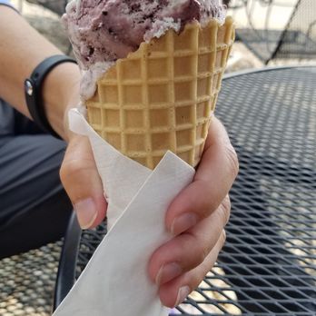 Miyauchis Snack Bar - Oregon BlackBerry Cheesecake - Ice Cream & Frozen Yogurt Near Me - Grand Lake, Colorado Miyauchis Snack Bar - Oregon BlackBerry Cheesecake - Ice Cream & Frozen Yogurt Near Me - Grand Lake, Colorado