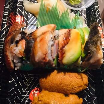 Ho Sushi Express - Crispy Dragon Roll and Uni Sushi - Japanese Near Me - Toronto, Ontario