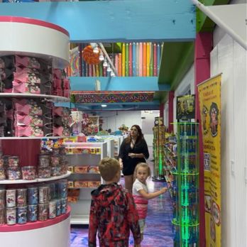 Sugar Kingdom - Ice Cream & Frozen Yogurt Near Me - South Padre Island, Texas Sugar Kingdom - Ice Cream & Frozen Yogurt Near Me - South Padre Island, Texas
