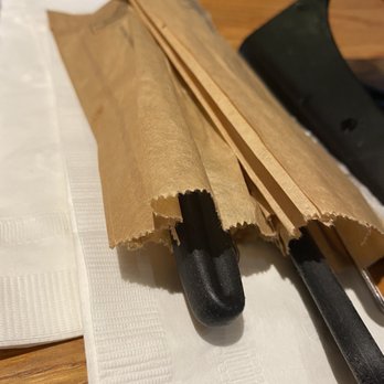 Chili's - Bars Near Me - Visalia, California
