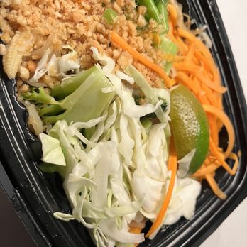 Opart Thai House - D40. Pad Thai - Thai Near Me - Chicago, Illinois Opart Thai House - D40. Pad Thai - Thai Near Me - Chicago, Illinois