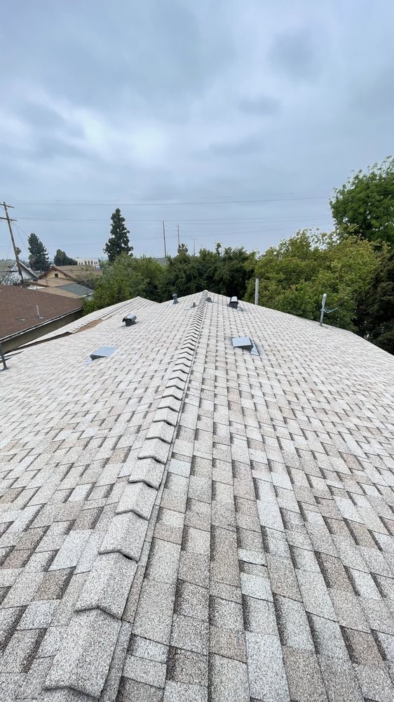 Slide of Roca Roofing