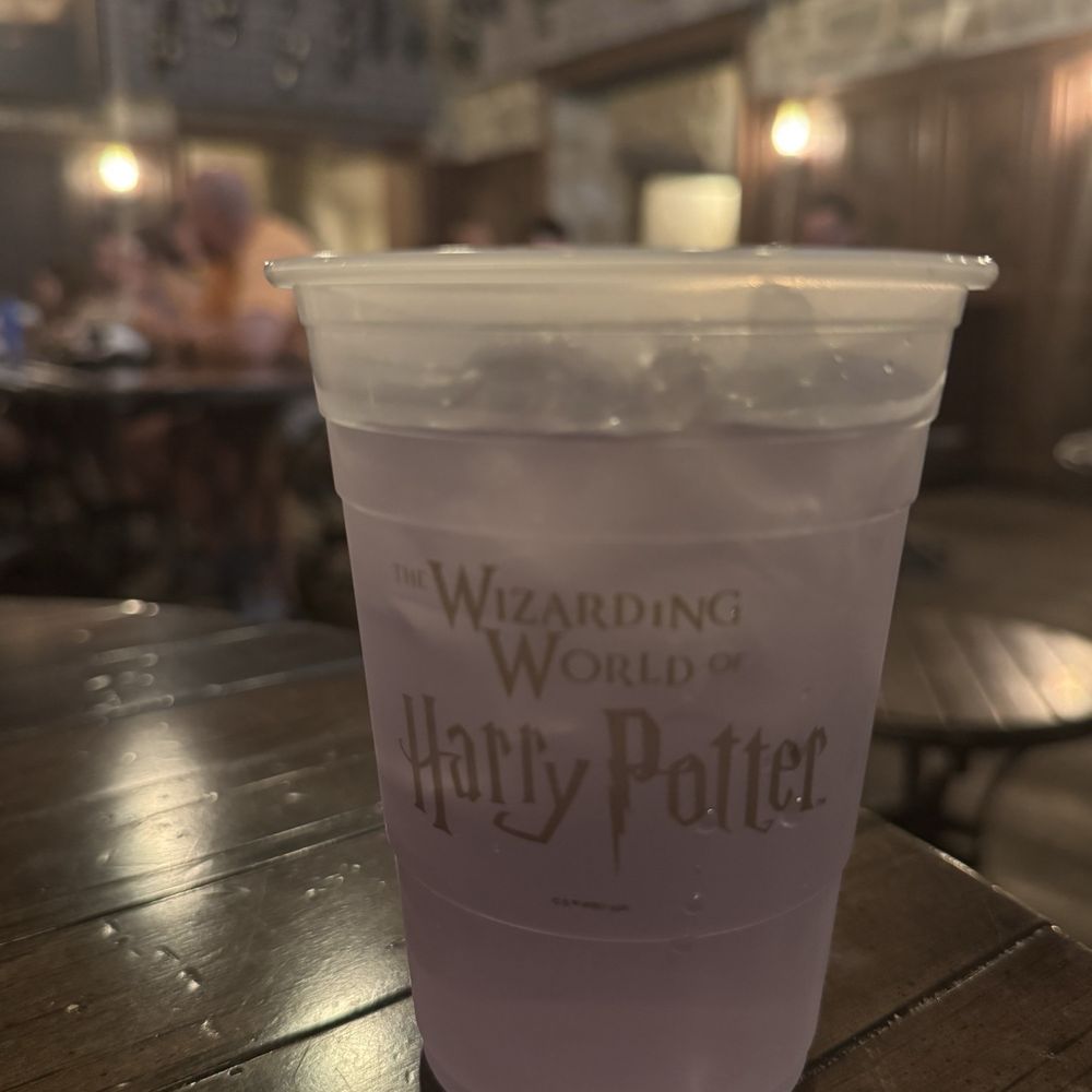 Le Gobelet Noir - Lavender Lemonade - Salad Near Me - Orlando, Florida
