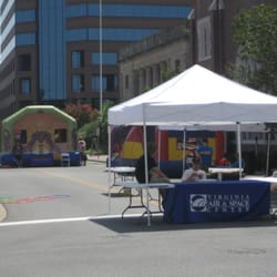 Downtown Hampton Market Place