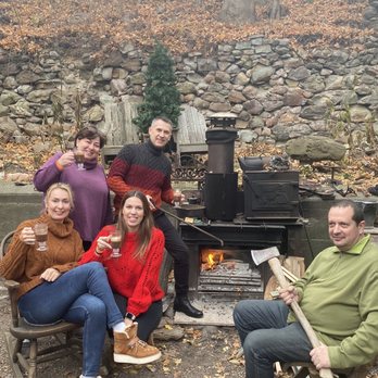 Pleasant and Main - Backyard - Cafes Near Me - Housatonic, Massachusetts Pleasant and Main - Backyard - Cafes Near Me - Housatonic, Massachusetts