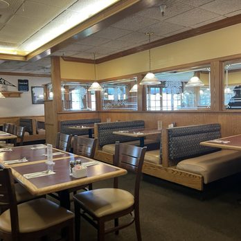 Shari's - Inside - Diners Near Me - Rohnert Park, California Shari's - Inside - Diners Near Me - Rohnert Park, California