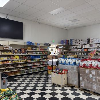 Turmeric Indian Grocery & Kitchen - Another corner with kitchen items - International Grocery Near Me - Danville, California Turmeric Indian Grocery & Kitchen - Another corner with kitchen items - International Grocery Near Me - Danville, California