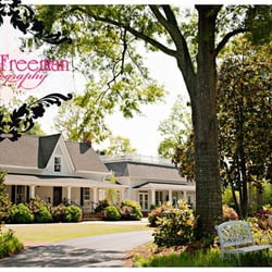 Thompson House and Garden - The front of the house by Andie Freeman Photography