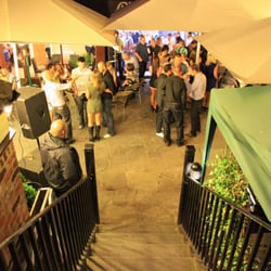 Ronnie's Bar - Steps leading down into court area from the upper car park