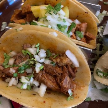 Si Señor Family Mexican Restaurant - Tacos al Pastor y taco adobado - Mexican Near Me - Beaverton, Oregon