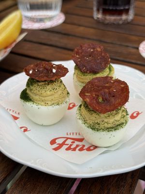 Little Fino by null