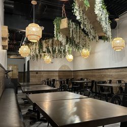Chi Tea - Inside