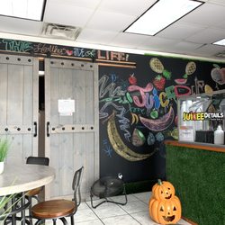 Juicee Details Juice Bar