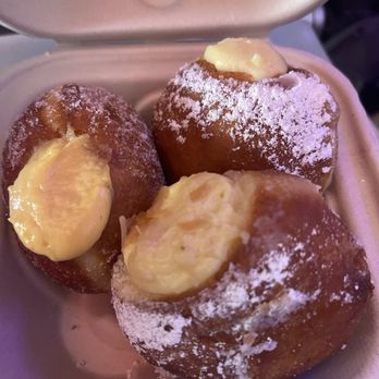 Sugar Beach Bake Shop - Malasadas - Bakeries Near Me - Kihei, Hawaii Sugar Beach Bake Shop - Malasadas - Bakeries Near Me - Kihei, Hawaii