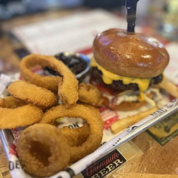 Cold Beers & Cheeseburgers - Pittsburger with onion rings - American Near Me - Surprise, Arizona Cold Beers & Cheeseburgers - Pittsburger with onion rings - American Near Me - Surprise, Arizona