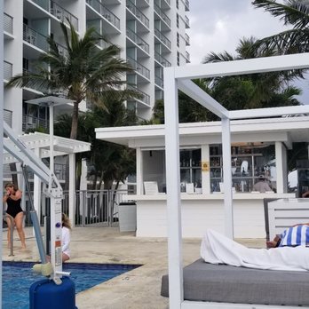 Grand Beach Hotel Miami Beach - Bar at the adult pool - Hotels Near Me - Miami Beach, Florida Grand Beach Hotel Miami Beach - Bar at the adult pool - Hotels Near Me - Miami Beach, Florida