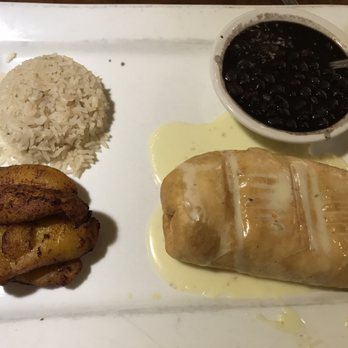 El Maguey - Breakfast chimichanga. The picture doesn't do justice to the heft of this fried burrito. It must have weighed two pounds. - Mexican Near Me - Bowling Green, Kentucky El Maguey - Breakfast chimichanga. The picture doesn't do justice to the heft of this fried burrito. It must have weighed two pounds. - Mexican Near Me - Bowling Green, Kentucky