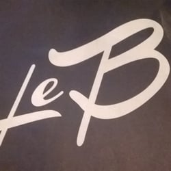 Le B.