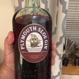 Entered Binny's on Clark in 2018. But when we left, Mr Peabody and the Wayback Machine took us to 1978 at BGSU!  Say FIZZZZZZ!