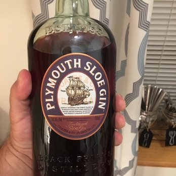 Binny's Beverage Depot - Lakeview - Entered Binny's on Clark in 2018. But when we left, Mr Peabody and the Wayback Machine took us to 1978 at BGSU!  Say FIZZZZZZ! - Beer, Wine & Spirits Near Me - Chicago, Illinois