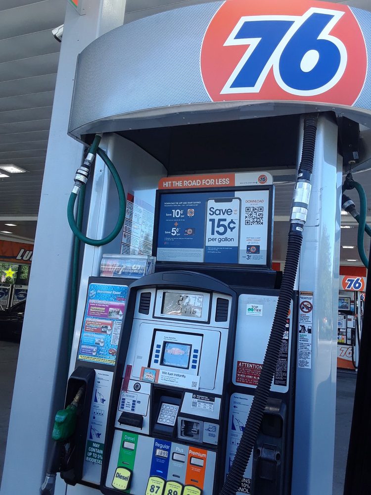 76 GAS STATION Updated September 2024 19611 Alderwood Mall Pkwy