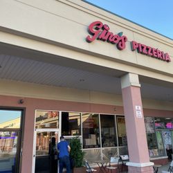 Gino's Pasta & Pizza