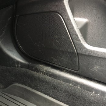 Bubbles Car Wash & Detail Centres - Lower door and door sill - Car Wash Near Me - Edmonton, Alberta