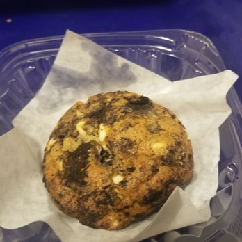 NoLa Cookie - Cookies n cream - Desserts Near Me - Harahan, Louisiana