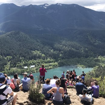 Rattlesnake Ledge Trail - Popular hiking spot - Hiking Near Me