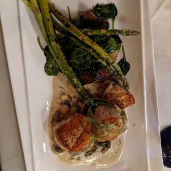 Cucina Venti Restaurant - Grilled scallops, so yumm - Italian Near Me - Mountain View, California
