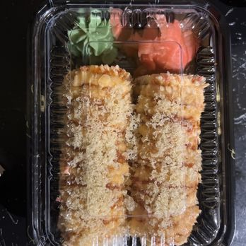 Bangkok Haus - Barbie girl roll - spicy tuna, avocado, topped with crab dynamite, spicy mayo, eel sauce, and tempura flakes - Thai Near Me - Helen, Georgia Bangkok Haus - Barbie girl roll - spicy tuna, avocado, topped with crab dynamite, spicy mayo, eel sauce, and tempura flakes - Thai Near Me - Helen, Georgia