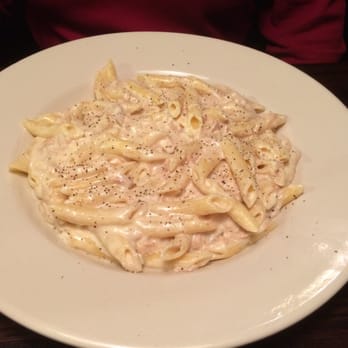 Giorgio's Ristorante - Penne and Tuna - Italian Near Me - Niles, Ohio