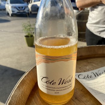 Côte West - Orange Wine - Another first time try for me, but didn't really care for this one :/ - Wine Tasting Room Near Me - Oakland, California