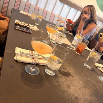 North Italia - Grapefruit Mimosas & Bellinis - Pizza Near Me - Houston, Texas North Italia - Grapefruit Mimosas & Bellinis - Pizza Near Me - Houston, Texas