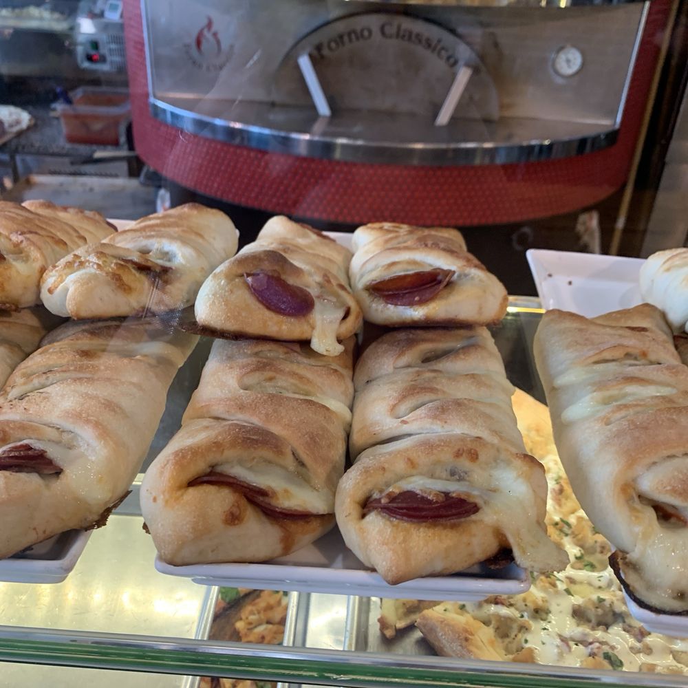 Sal’s Pizza Bar - Pizza Near Me - Orlando, Florida Sal’s Pizza Bar - Pizza Near Me - Orlando, Florida