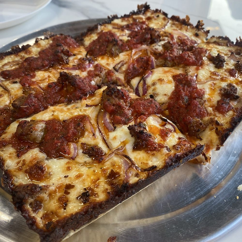 Fuji & Vi's - Spicy Italian - Pizza Near Me - Pasadena, California Fuji & Vi's - Spicy Italian - Pizza Near Me - Pasadena, California
