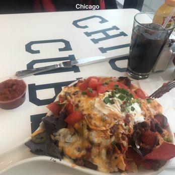Cubs Bar & Grill - American Near Me - Chicago, Illinois