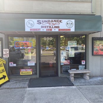 Sundance Distilling - Outside entrance - Distilleries Near Me - Grants Pass, Oregon