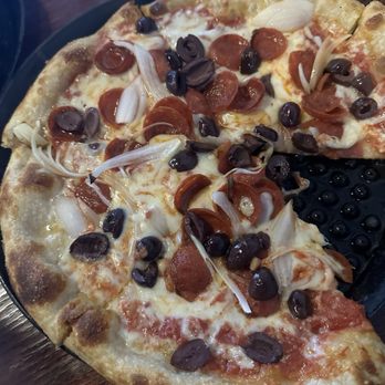 Hops & Pie - Sourdough New York (small) with pepperoni, kalamata olives, and onions - Pizza Near Me - Denver, Colorado Hops & Pie - Sourdough New York (small) with pepperoni, kalamata olives, and onions - Pizza Near Me - Denver, Colorado