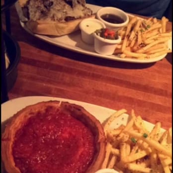 Giordano's - Pizza Near Me - Schaumburg, Illinois Giordano's - Pizza Near Me - Schaumburg, Illinois