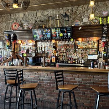 Red Dog Saloon - Pizza Near Me - Virginia City, Nevada