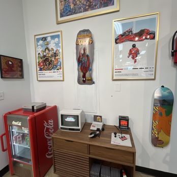 MaximuM Comics - Comic Books Near Me - Las Vegas, Nevada