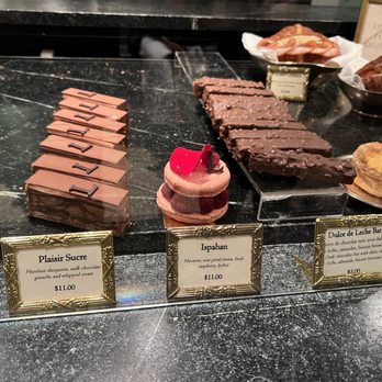 Ladurée Madison - Pastries - Macarons Near Me - New York, New York Ladurée Madison - Pastries - Macarons Near Me - New York, New York